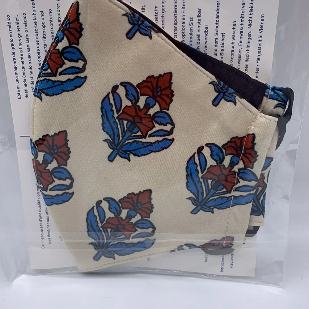 Tory Burch face mask NON MEDICAL GRADE